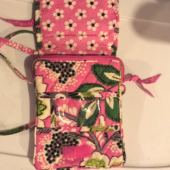 Vera Bradley Crossbody - Picture 2 of 3